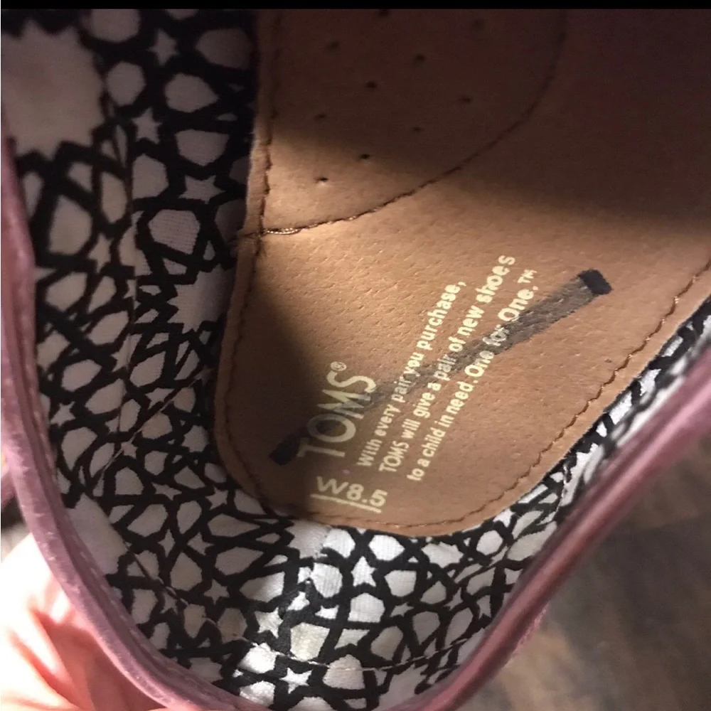 TOMS Women's Pink Glitter Slip-On Shoes - Picture 4 of 4